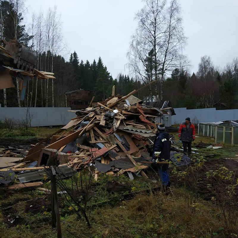Фото демонтажа дома ПОСЛЕ 0